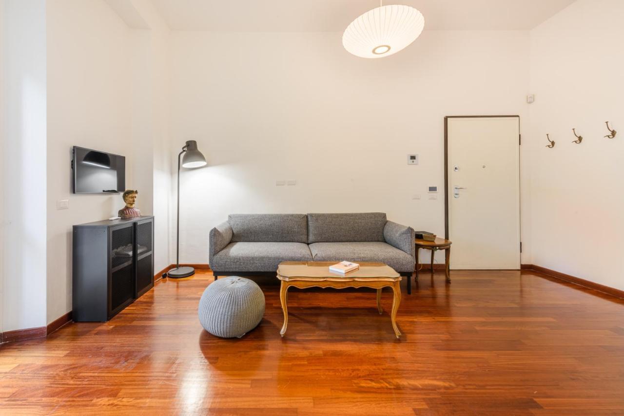 Poliziano Apartment By Mmega Florenz Exterior foto